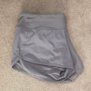 lululemon speed shorts *2.5”